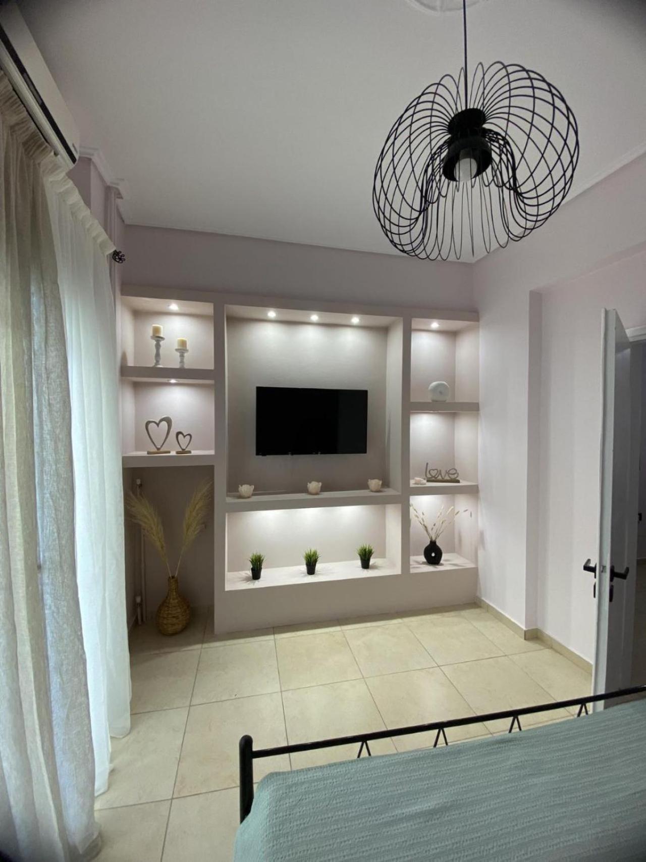 Efie'S Home Каламата Экстерьер фото