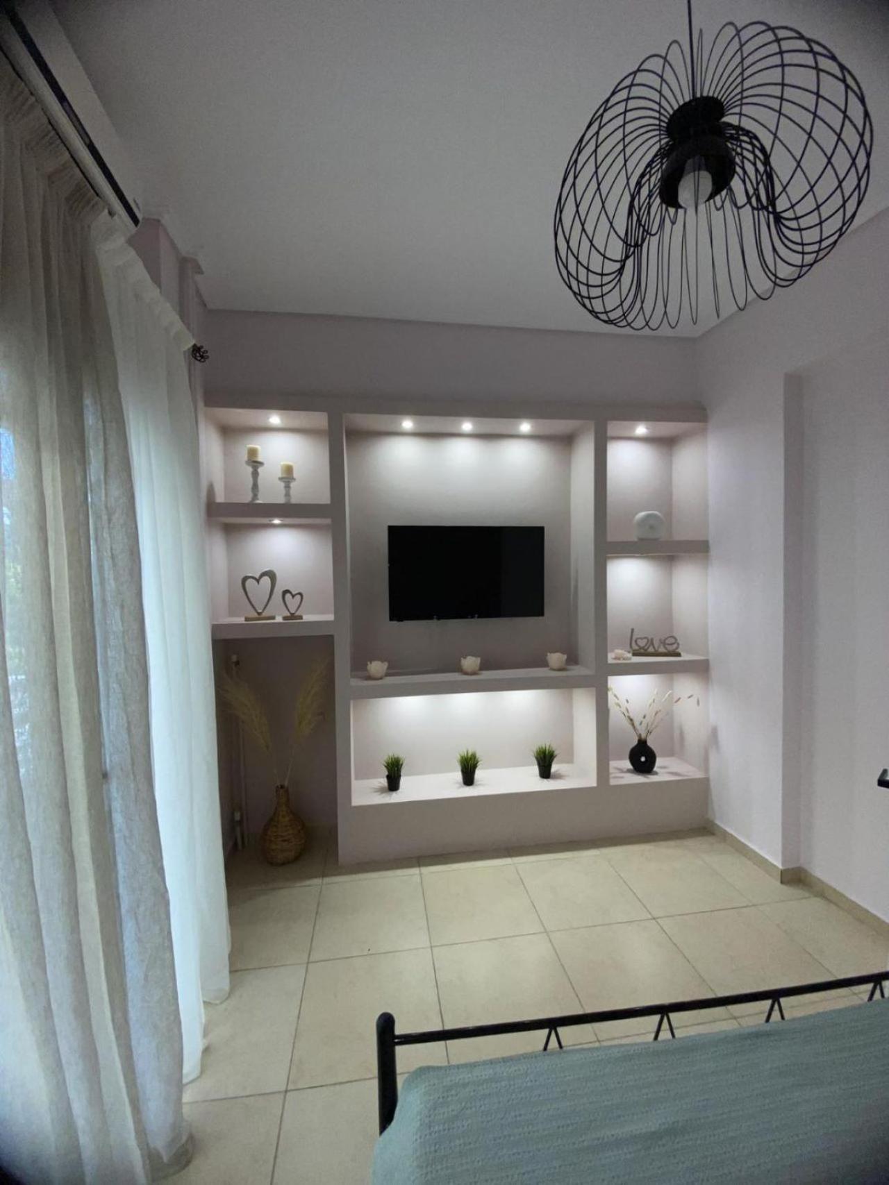 Efie'S Home Каламата Экстерьер фото